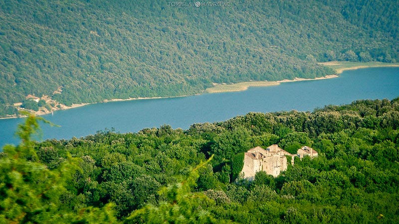Vransko jezero, Cres, Croazia
